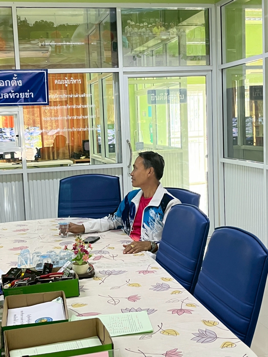 วันพุธที่ 3 ธันวาคม 2568 เวลาประมาณ 15.10 น. นายอมร พรมสอน นายอำเภอบุณฑริก  ได้ลงพื้นที่ตรวจเยี่ยมศูนย์ประสานงานการเลือกตั้งประจำองค์การบริหารส่วนตำบลห้วยข่า ให้คำแนะนำ และรับฟังปัญหา พร้อมให้กำลังใจในการปฏิบัติหน้าที่งานเลือกตั้งฯ