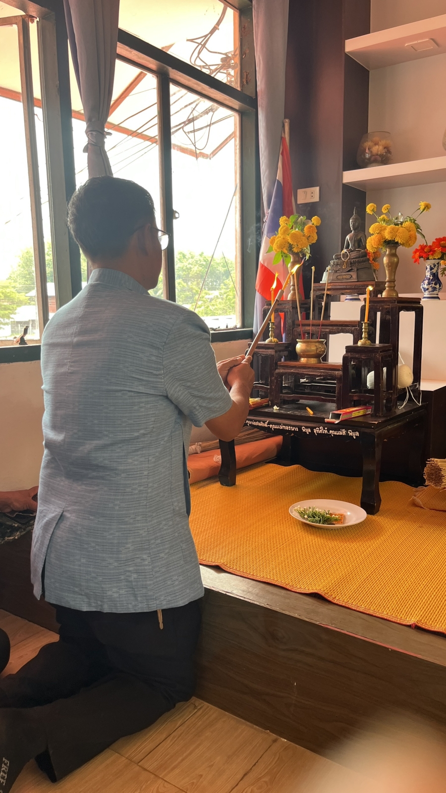 วันเสาร์ที่ 18 เมษายน 2569 นายสมาน ต้นเกษ นายกองค์การบริหารส่วนตำบลห้วยข่า เป็นประธานในพิธีทำบุญถวายภัตตาหารเพลแด่พระภิกษุสงฆ์ ในงานผ้าป่าสามัคคีเพื่อสมทบทุนสร้างโดมโรงพยาบาลส่งเสริมสุขภาพตำบลหนองเม็ก บ้านหนองเม็ก