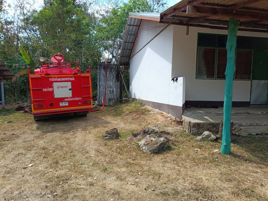 วันพุธที่ 28 มกราคม 2569 สิบเอกปิยวัฒน์ วริสาร นักป้องกันและบรรเทาสาธารณภัยชำนาญการ พร้อมเจ้าหน้าที่องค์การบริหารส่วนตำบลห้วยข่า ออกส่งน้ำเพื่ออุปโภคบริโภค ที่หน่วยพิทักษ์อุทยานแห่งชาติภูจองนายอย ที่ ภจ.5 (มดง่าม)สำนักบริหารพื้นที่อนุรักษ์ที่ 9