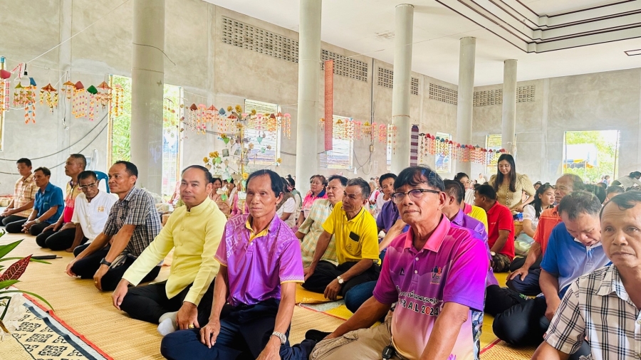 วันพฤหัสบดีที่ 19 กันยายน 2567 นายไชยา หาญสมุทร นายกองค์การบริหารส่วนตำบลห้วยข่า คณะผู้บริหาร พนักงานส่วนตำบลและพนักงานจ้างขององค์การบริหารส่วนตำบลห้วยข่า ร่วมงานบุญประเพณี งานสังฆทาน ณ วัดบ้านหนองแปก