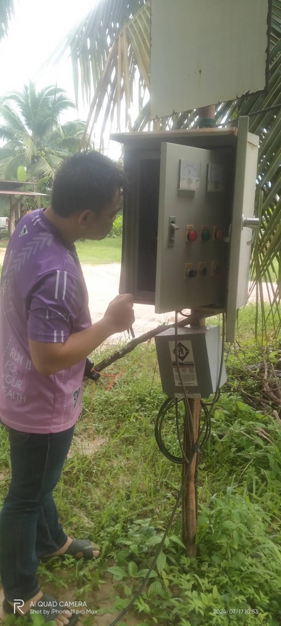 วันพุธที่ 17 กรกฎาคม 2567 เจ้าหน้าที่องค์การบริหารส่วนตำบลห้วยข่า ออกปฏิบัติหน้าที่ ซ่อมแซม/ซ่อมบำรุงระบบประปาหมู่บ้าน เพื่อบรรเทาความเดือดร้อนของประชาชนในพื้นที่ตำบลห้วยข่า บ้านแก้งสว่าง หมู่ที่ 5 และบ้านห้วยข่าทักษิณ หมู่ที่ 15