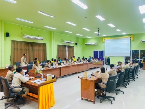 วันศุกร์ที่ 23 สิงหาคม  2567 นายหนูทอง สาทำโล ประธานสภาองค์การบริหารส่วนตำบลห้วยข่า คณะผู้บริหาร สมาชิกสภาองค์การบริหารส่วนตำบลห้วยข่า พนักงานส่วนตำบลและพนักงานจ้างขององค์การบริหารส่วนตำบลห้วยข่า ร่วมประชุมสภาองค์การบริหารส่วนตำบลห้วยข่า